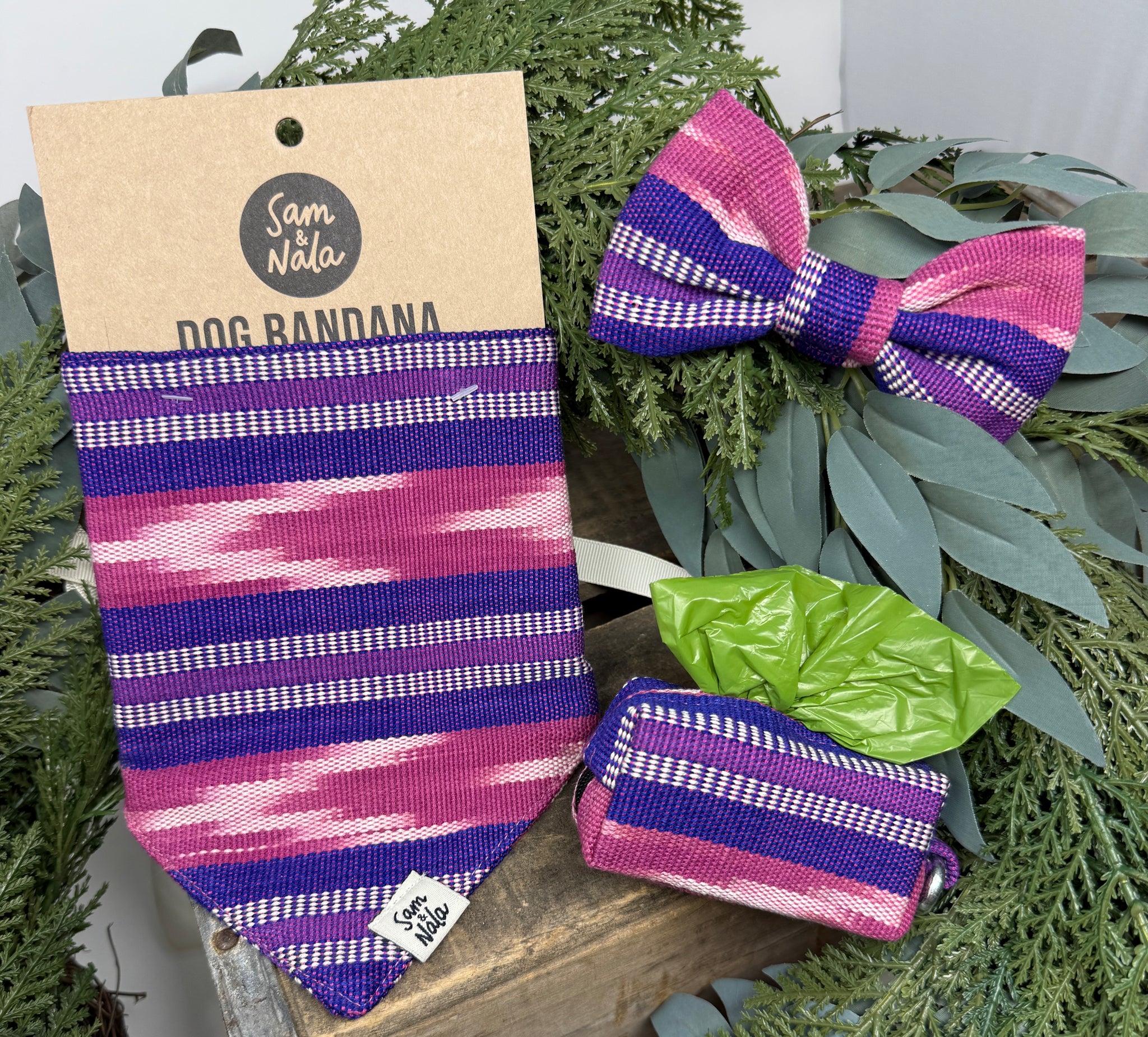 Dreamweaver Waste Bag Holder – Handwoven Cotton in Soft Purple & Pink from Guatemala