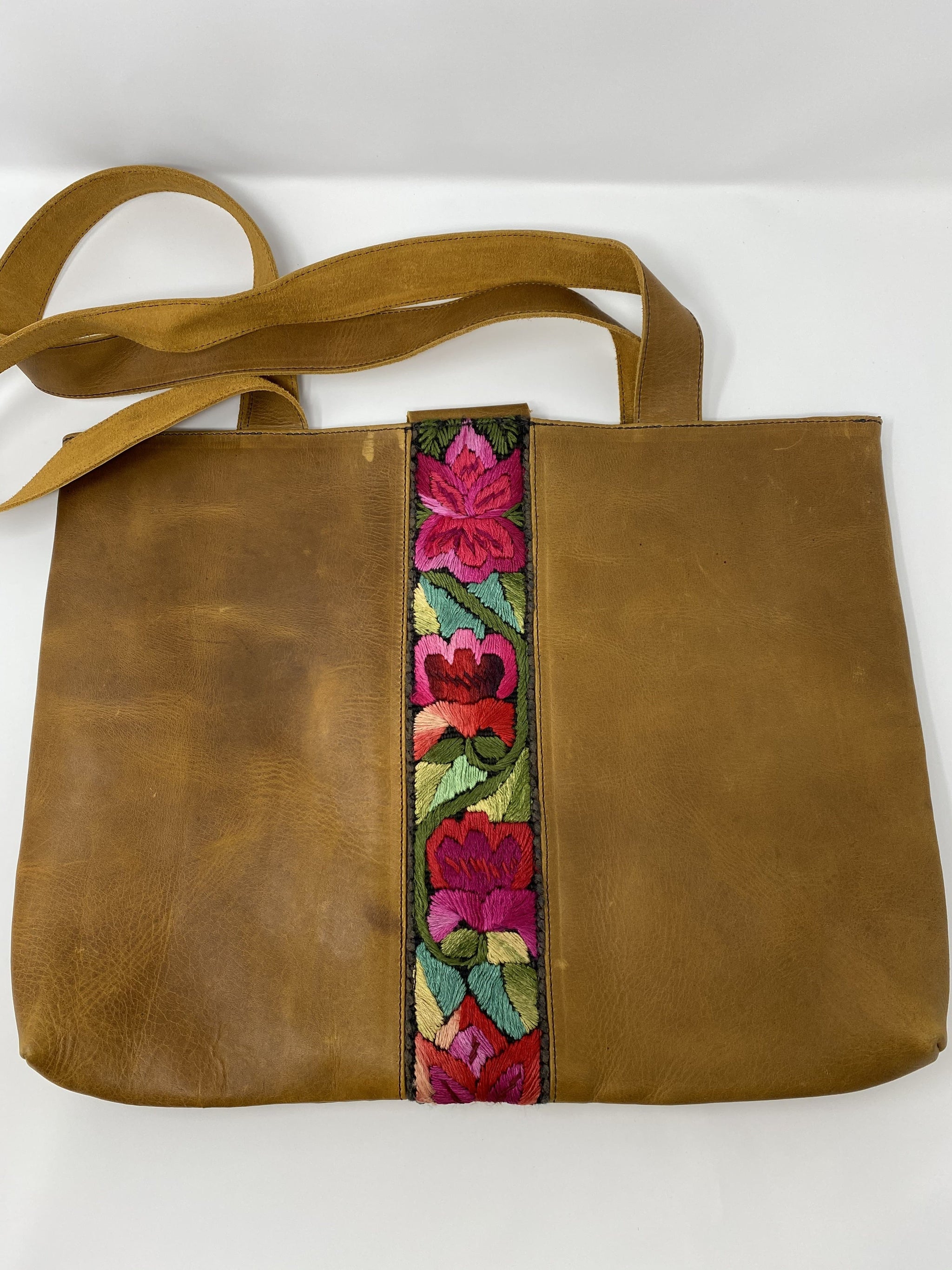 The Elio Genuine Leather Purse with Mayan Embroidery